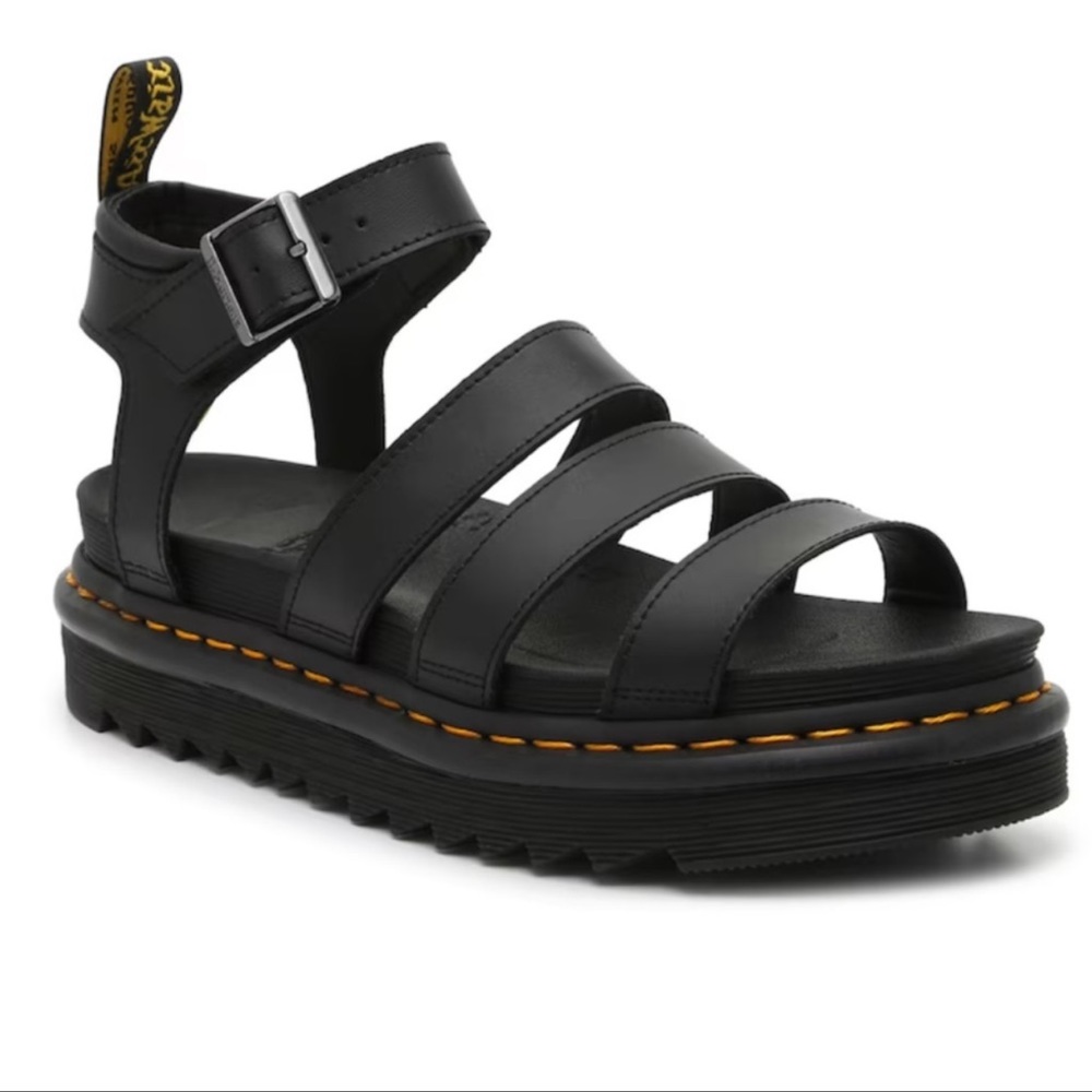 Like New - Doc Marten’s Blaire sandal - black -size 9
